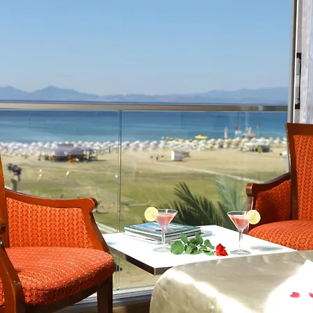 Acem Hotel