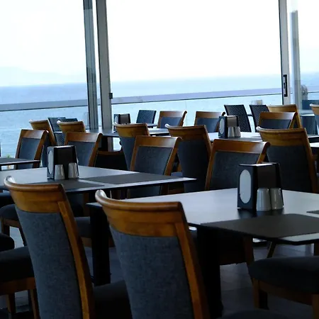 Acem Hotel