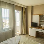 Hotel Acem Ayvalı
